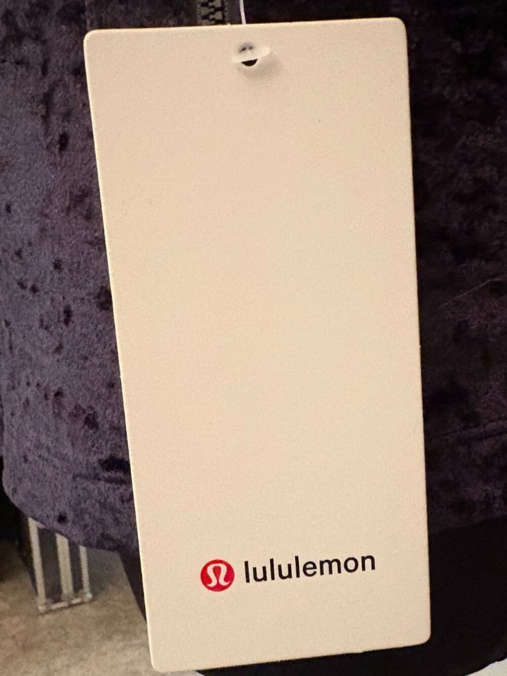 NWT Lululemon Define Jacket *Velour Black Zip Pockets Thumbholes Size 4/Small - Picture 13 of 15